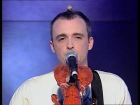 Travis Sing (Top of the Pops, Live 2001)